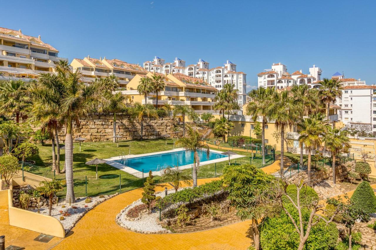 Hanami Puerto Alto Pa 1-1 Estepona Luaran gambar