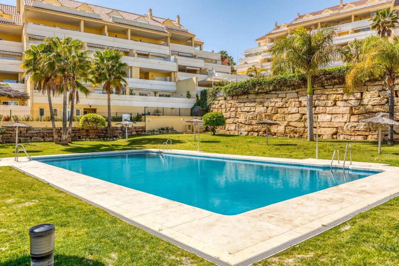 Hanami Puerto Alto Pa 1-1 Estepona Luaran gambar