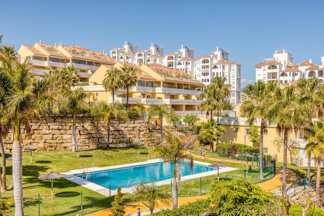Hanami Puerto Alto Pa 1-1 Estepona Luaran gambar